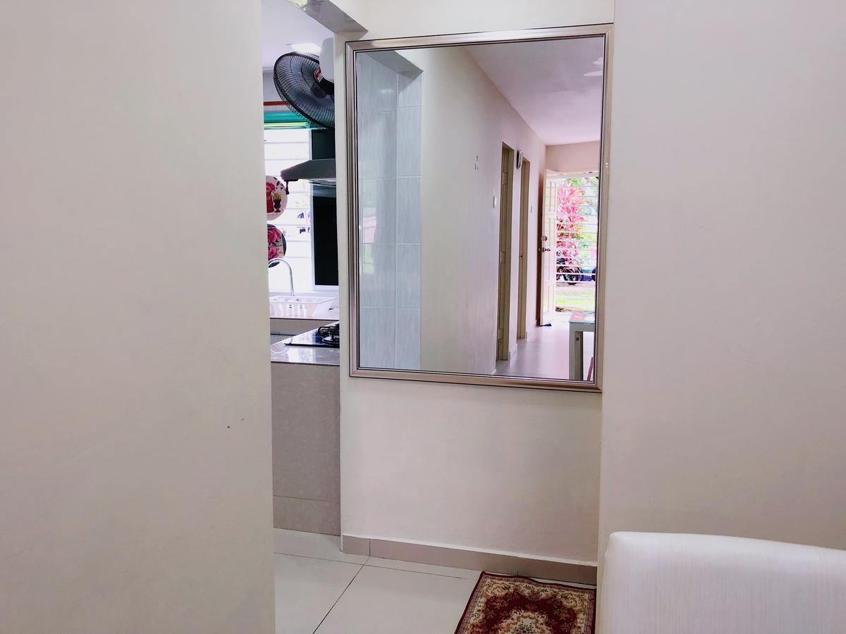 Homestay Farah Wangsa Maju Kl Kuala Lumpur Eksteriør bilde